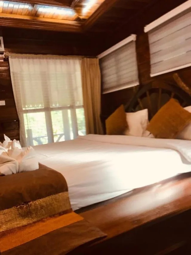 غرفة ديلوكس بسرير كينج بشرفة، Boutique Village Hotel SHA Plus 1/3