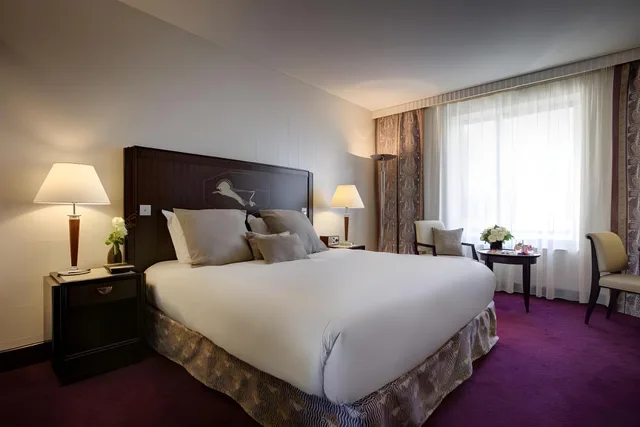 Prestige Eiffel H، L Hotel du Collectionneur Paris 3/3