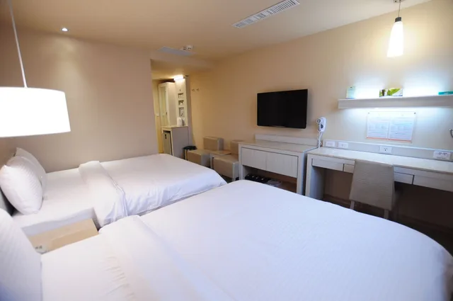 غرفة رباعية بسريرين مزدوجين، Kindness Hotel Houyi Jiuru 3/6