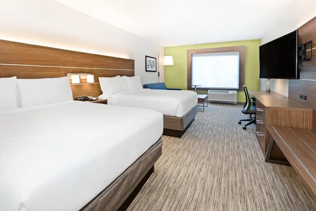 جناح بسريرين كوين لذوي الإعاقة، Holiday Inn Express Suites Niceville Eglin Area 2/5