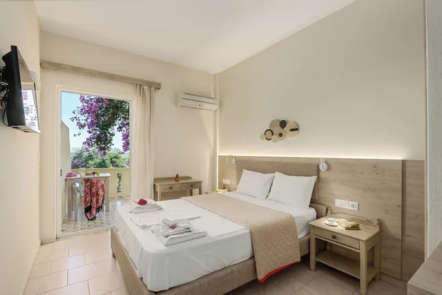 غرفة قياسية بسرير مزدوج، Sunrise Hotel and Apartments Rodakino 1/9