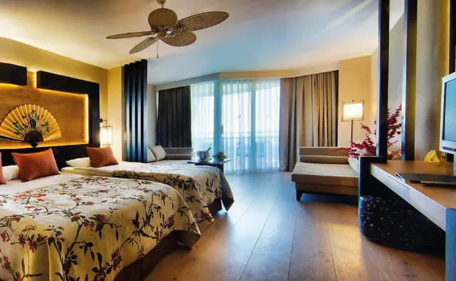 Family, Land View، Limak Lara De Luxe Hotel and Resort 1/1