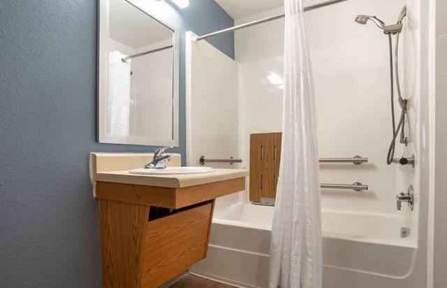 غرفة بسرير مزدوج لذوي الإعاقة، Extended Stay America Select Suites - Ogden 3/3