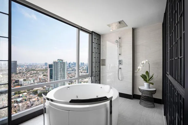 Vice President, Suite, King Bed, Club Lounge Access، Marriott Bangkok Hotel the Surawongse 2/2