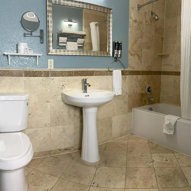 جناح بسرير كوين، Porto Vista Hotel 5/9