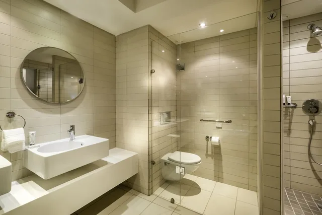 جناح سوبيريور بسرير كينج، Labadi Beach Hotel 5/9