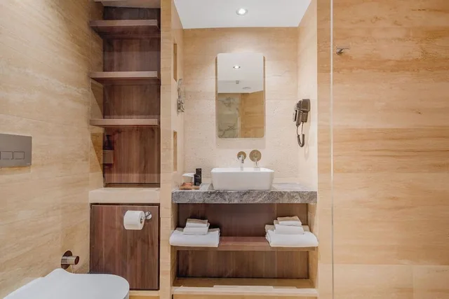 غرفة رباعية بسرير كينج وسرير فردي، Reef Hotel & Spa 5/7