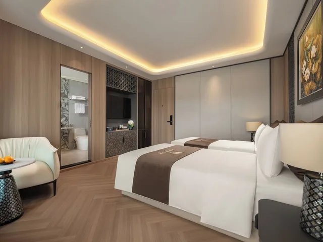 غرفة ديلوكس بسرير كينج بإطلالة على البحر، Azura Cruise 5/10