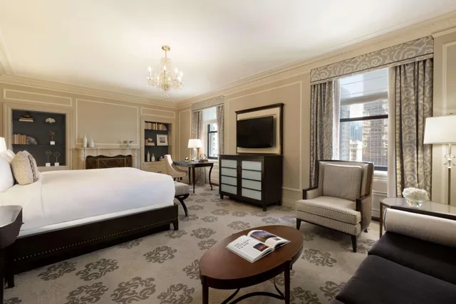 جناح جونيور بسرير كينج بإطلالة على المدينة، Fairmont Hotel Vancouver 1/2