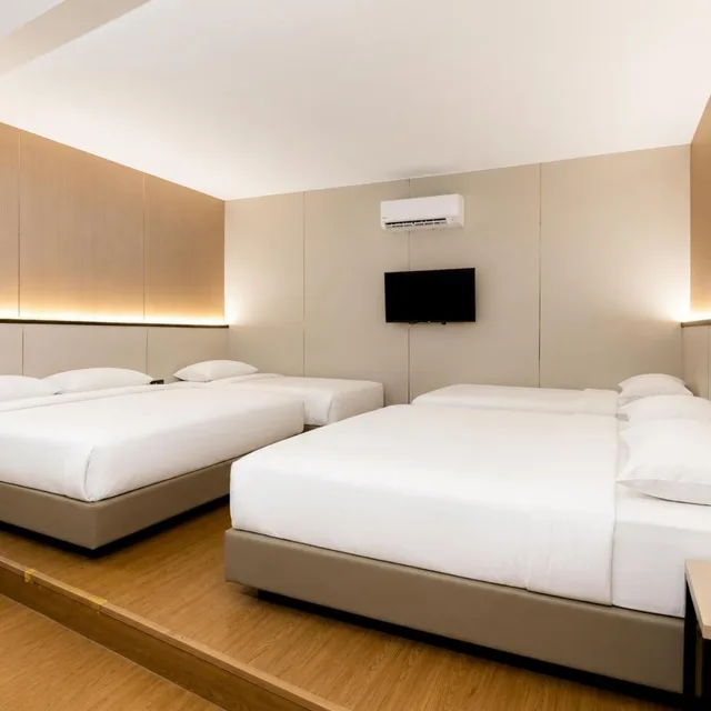 غرفة بريميوم عائلية، Ming Paragon Hotel 7/10