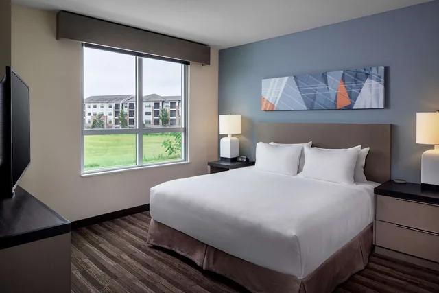 Studio, Suite, King Bed, Sofa, Accessible, Hyatt House Charleston Mount Pleasant 1/2