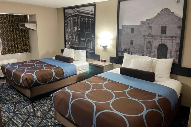 Room, 2 Queen Beds, Super 8 by Wyndham San Antonio Downtown NE 2/2