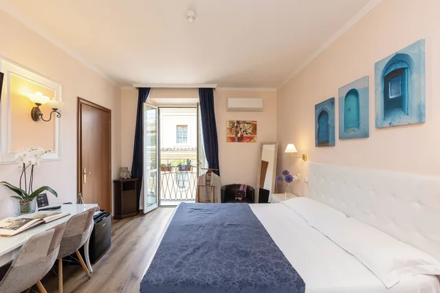 غرفة ثلاثية بسرير مزدوج مع أريكة، Rome To Stay 1/7