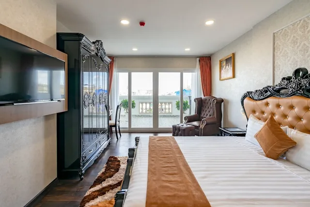 شقة رئاسية بسرير كوين بإطلالة على المدينة، Emerald Central 3/7