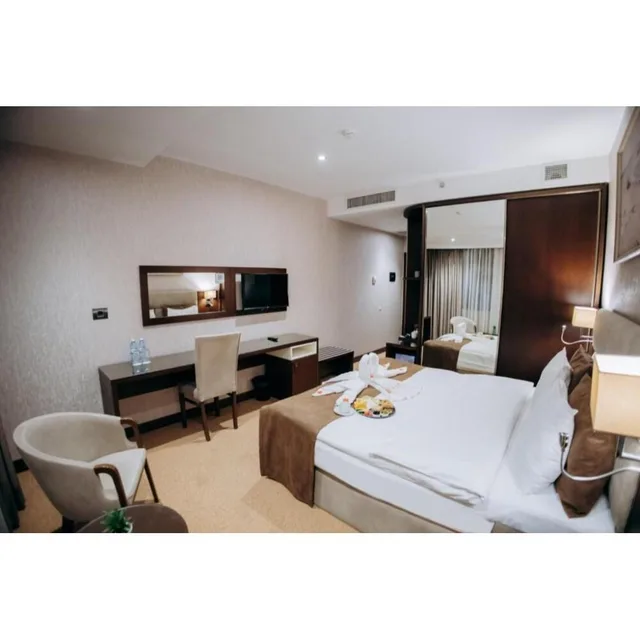 غرفة أساسية بسرير كينج بدون إطلالة، Diamond Hotel Baku 2/3