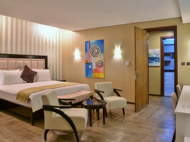 Standard, Mantis Epic Hotel And Suites 3/10