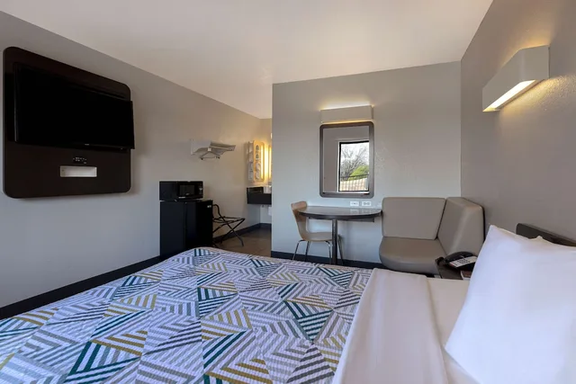 غرفة ديلوكس بسرير مزدوج، Motel6 San Antonio, TX - West SeaWorld 7/10