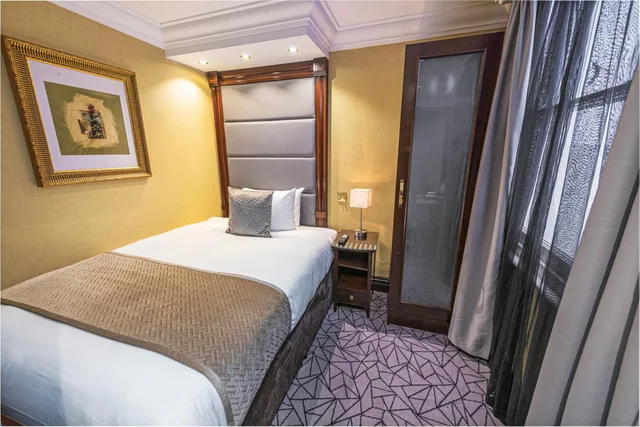 غرفة تنفيذية مفردة، Hyde Park International Hotel 10/12