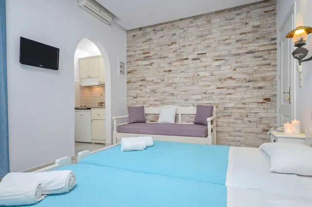 استوديو بسرير مزدوج مع أريكة، Agia Anna Living 3/10