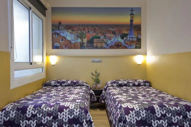 غرفة بسرير مزدوج، Hostal Barcelona 3/7