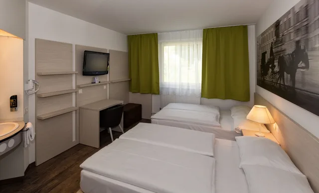 غرفة عائلية بسريرين مزدوجين، Life Hotel 1/5