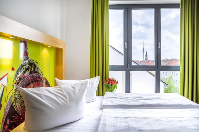 غرفة كومفورت بسرير مزدوج، H Hotel 4 Youth Berlin Mitte 3/10