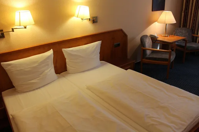 Standard, Seegarten Hotel 1/1
