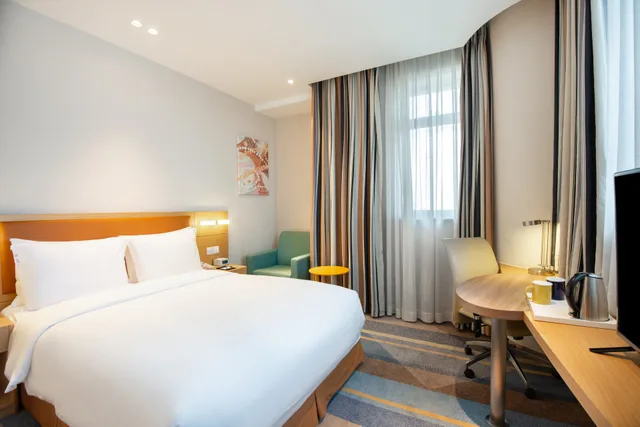 غرفة قياسية، Holiday Inn Express Shanghai Zhenping 1/2