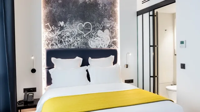 Adjoining, Classic, Hotel Scarlett 1/1