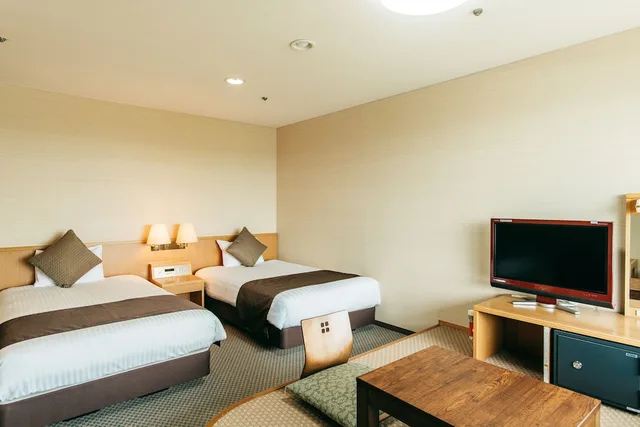 Room, Futon Bed, Twin Beds, Bathtub, Kamenoi Hotel Yanagawa (ex Kanpo no Yado Yanagawa) 1/3