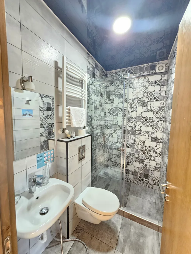 جناح جونيور بجاكوزي، Brooch Boutique Hotel 4/5