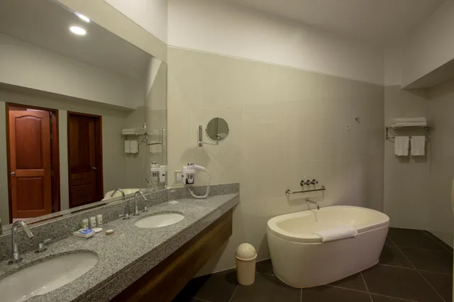 جناح جونيور بسرير مزدوج، CASA ANDINA SELECT PUCALLPA 2/3
