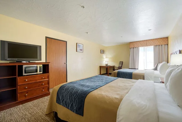غرفة بسريرين كوين، Comfort Inn & Suites Cedar City South, UT 1/4