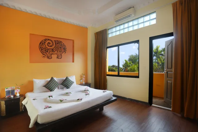 غرفة ديلوكس بشرفة، Central Indochine D Angkor Hotel 4/4