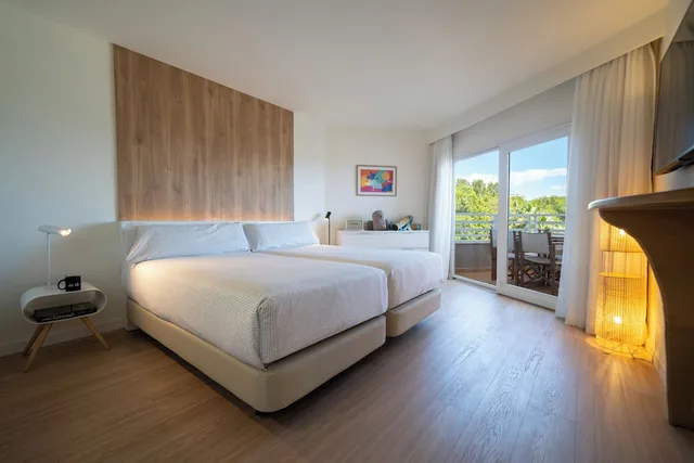 Beach House, Suite, Sea View، Innside by Melia Wave Calvia 3/9
