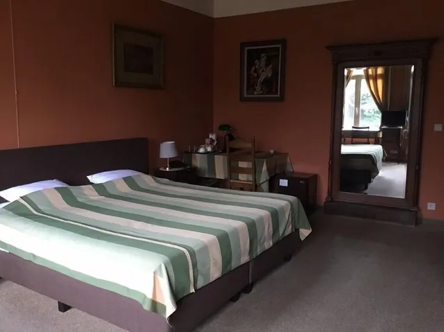 غرفة ديلوكس بسريرين منفصلين، Erasmus Hotel 1/1