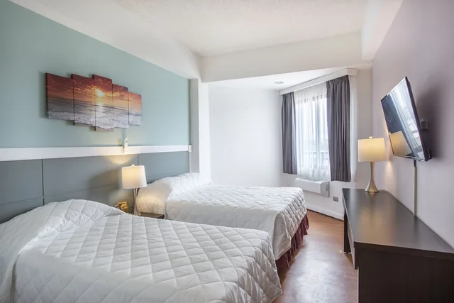 2 Bedrooms, Connecting, Family, 4 Beds, City View, Grand Plaza Hotel 1/3