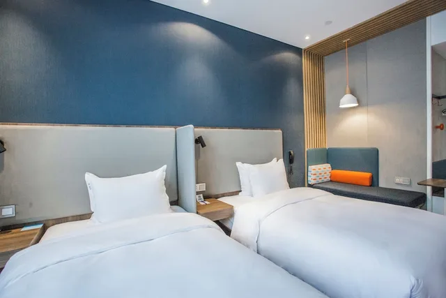 Standard, Twin Beds, Extra Floor Space، Holiday Inn Express Hangzhou Xixi Tourism Zone 1/6