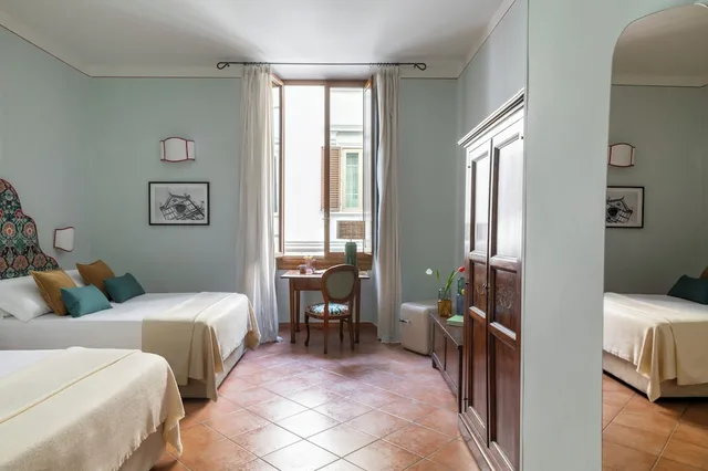 غرفة قياسية رباعية بسريرين مزدوجين، The Galileo Hotel 5/10