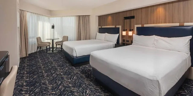 Romulus, Luxury, 2 Queen Beds, Caesars Republic Lake Tahoe 2/10