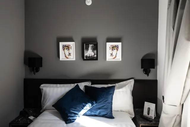 غرفة بسريرين منفصلين بشرفة، Relais Manzoni 3/8