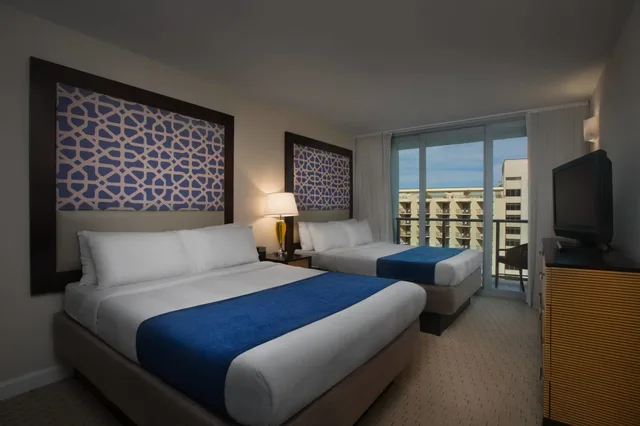 فيلا بشرفة بغرفتي نوم، Marriott S Crystal Shores 1/10