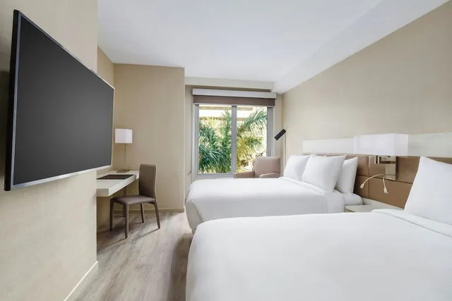 غرفة بسريرين كوين، AC Hotel St. Petersburg 1/6