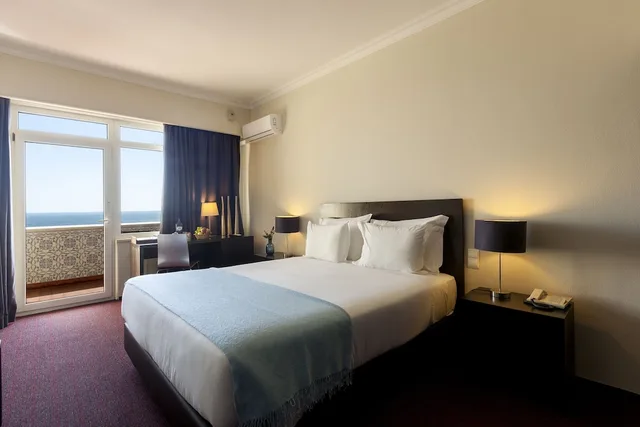 Superior, Single, Twin Beds, Sea View, Carcavelos Beach Hotel 3/4