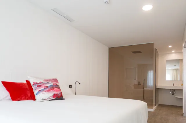 فيلا مفردة بسرير كوين، Seven Hotel And Wellness Gay Men Only 1/9