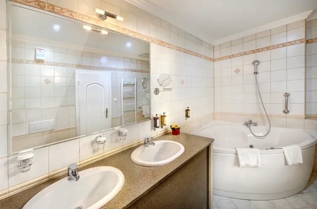 جناح، Grand Hotel Smokovec 2/2
