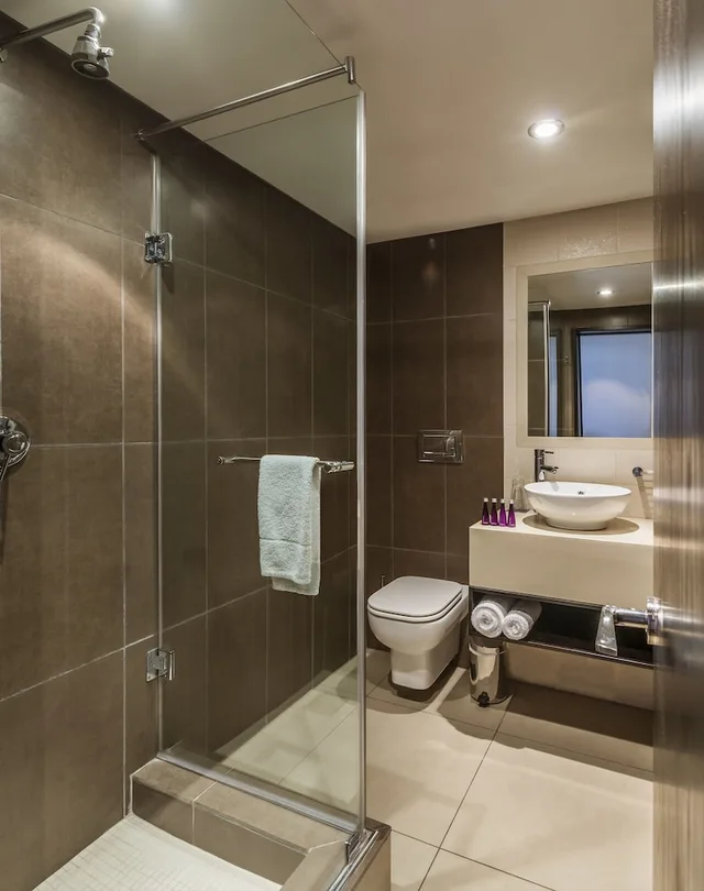 Avani, Superior, King Bed, Avani Lesotho Hotel & Casino 7/10