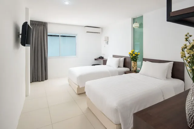 غرفة سوبيريور بسريرين منفصلين، Rodina Beach Hotel 1/3