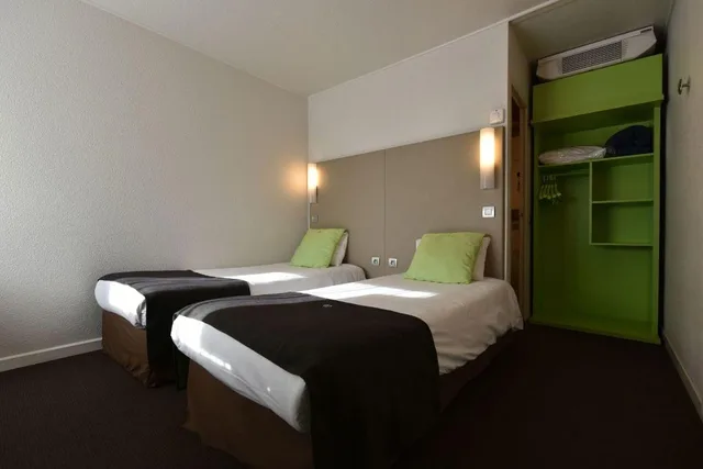 Next Generation, Junior, Twin Beds, 3 Beds, Campanile Toulon La Seyne Sur Mer Sanary 2/6