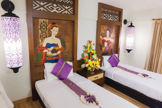 Grand, Lanna, Twin Beds، Nak Nakara Hotel 5/10